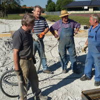 Die Betoniertruppe rückt an