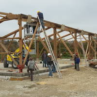 Die ganze Hallenkonstruktion steht